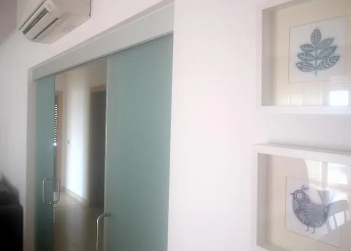 公寓 肖诺霍里兹特酒店 *