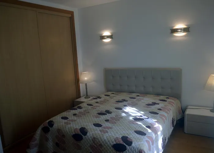 公寓 肖诺霍里兹特酒店 *