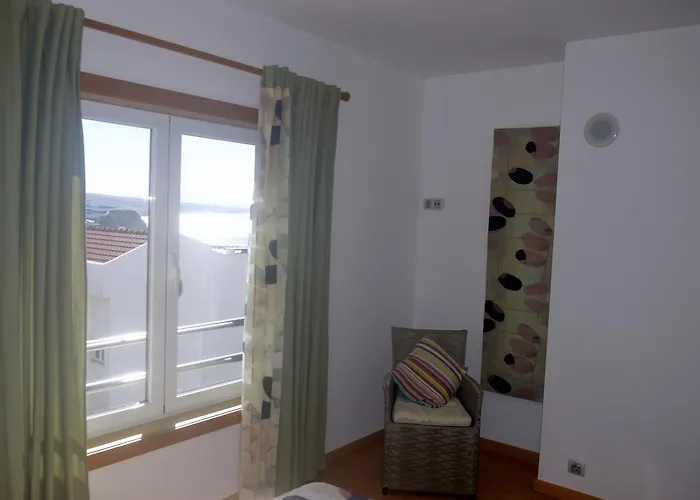 公寓 肖诺霍里兹特酒店 *