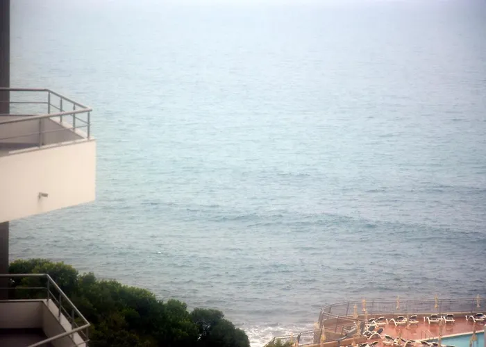 Sol No Horizonte - At Διαμέρισμα *